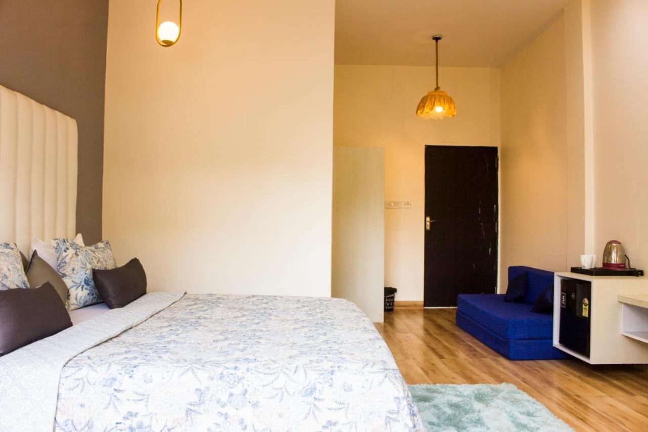 The Me Ra Kee House Hotel Morjim Eksteriør billede