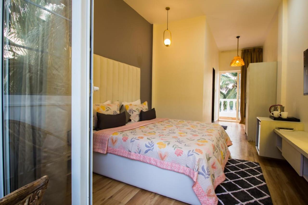 The Me Ra Kee House Hotel Morjim Eksteriør billede
